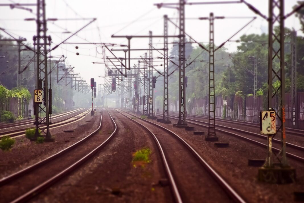 Maharashtra Madhya Pradesh Rail Infrastructure Gets Rs 21 550 Cr Boost